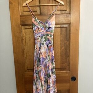 ASTR THE LABEL BLYTHE MIDI DRESS FLORAL